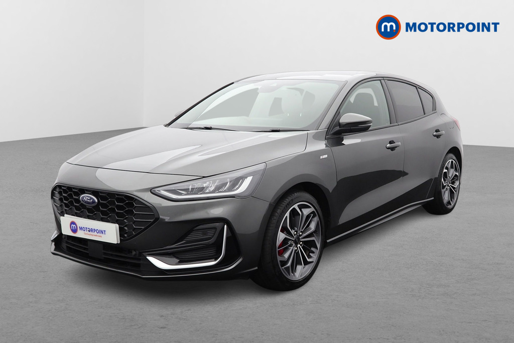Ford Focus St-Line Vignale Manual Petrol-Electric Hybrid Hatchback - Stock Number (1569623) - Passenger side front corner