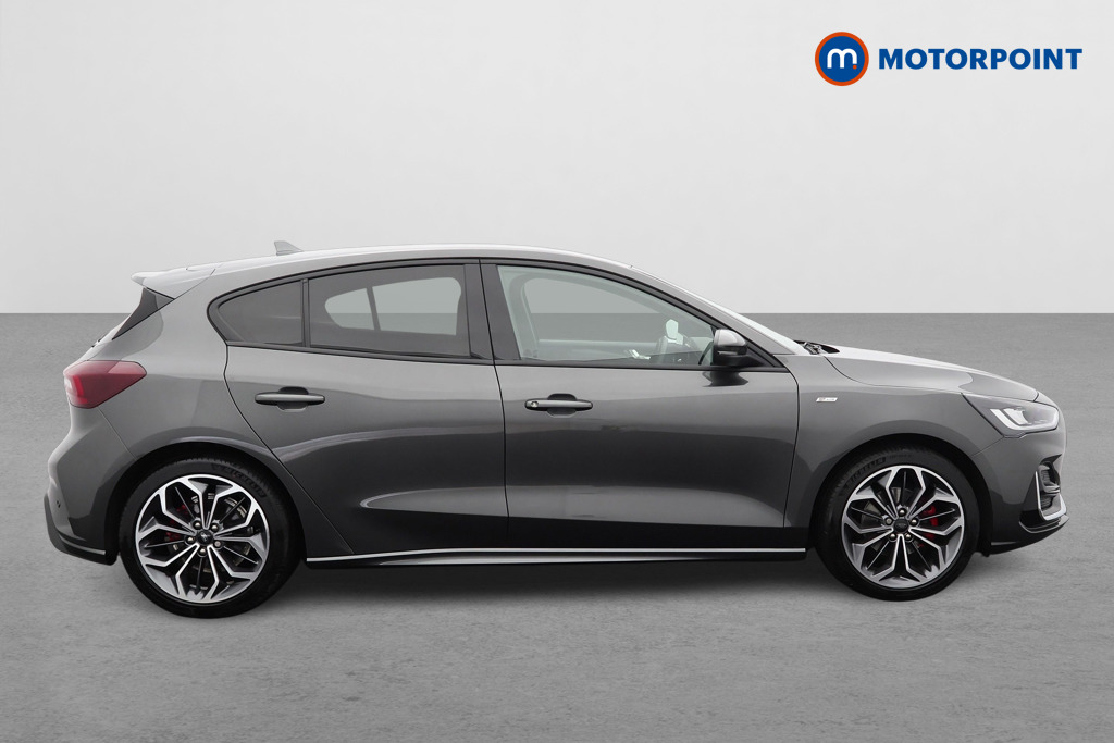 Ford Focus St-Line Vignale Manual Petrol-Electric Hybrid Hatchback - Stock Number (1569623) - Drivers side