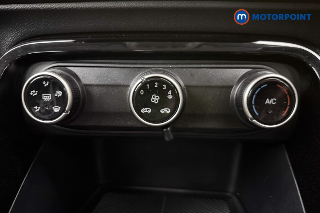 Citroen C3 Plus Automatic Electric Hatchback - Stock Number (1569669) - 15th supplementary image