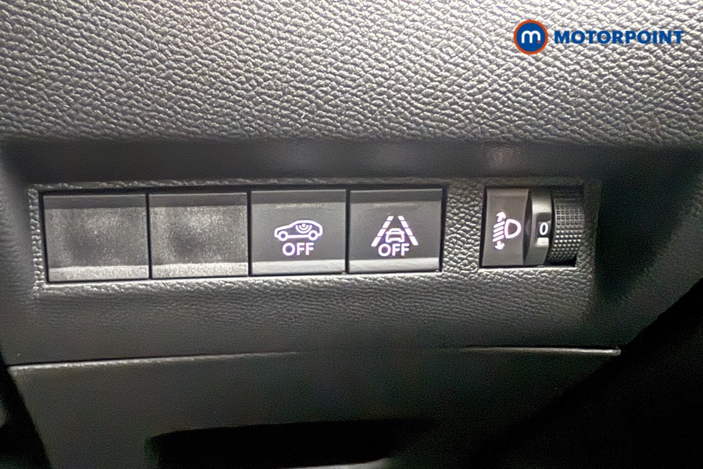 Peugeot 2008 Active Premium-Plus Manual Petrol SUV - Stock Number (1569780) - 12th supplementary image