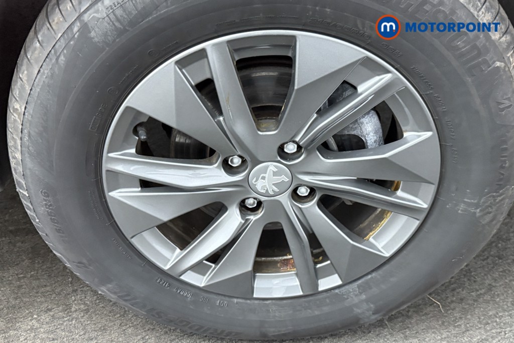 Peugeot 2008 Active Premium-Plus Manual Petrol SUV - Stock Number (1569780) - 18th supplementary image