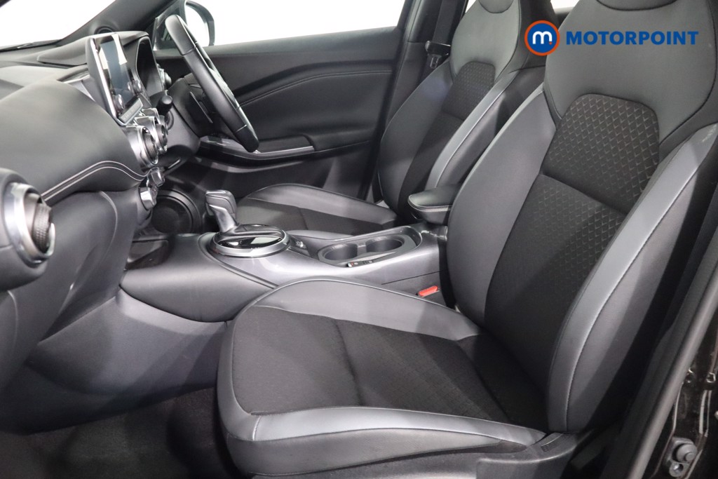 Nissan Juke N-Connecta Automatic Petrol SUV - Stock Number (1569841) - 4th supplementary image