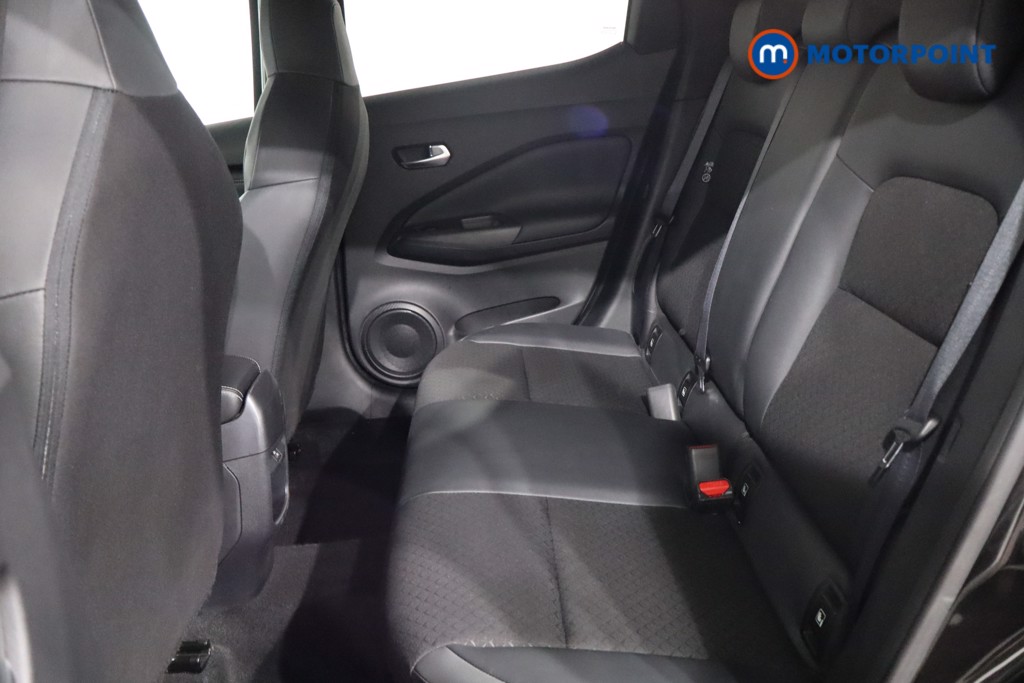 Nissan Juke N-Connecta Automatic Petrol SUV - Stock Number (1569841) - 5th supplementary image