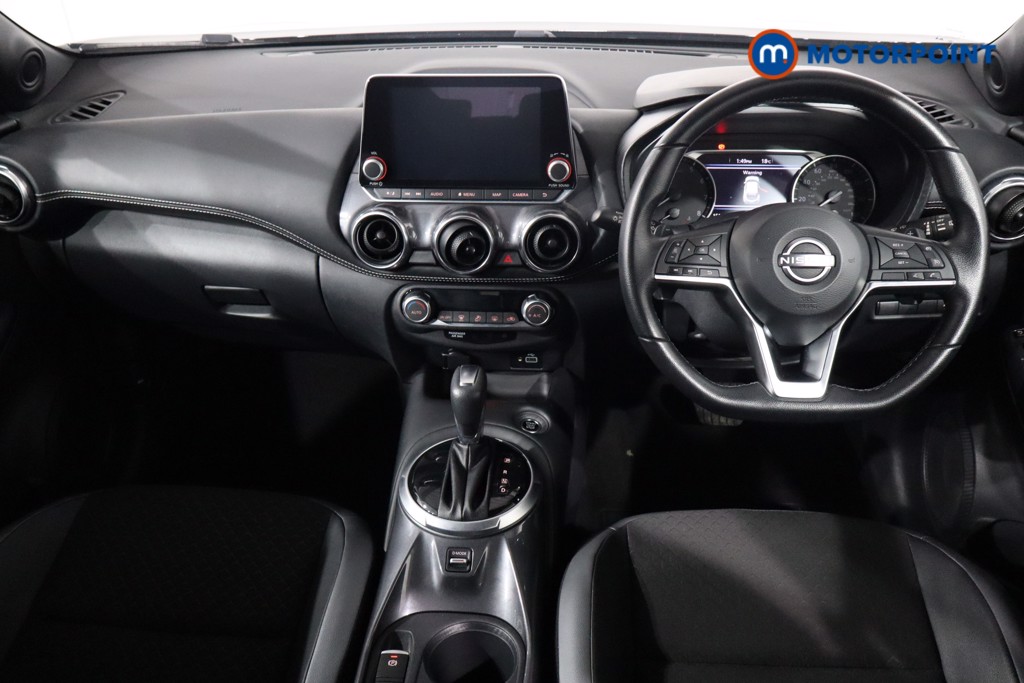 Nissan Juke N-Connecta Automatic Petrol SUV - Stock Number (1569841) - 1st supplementary image