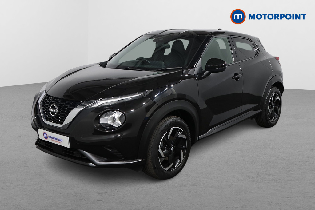 Nissan Juke N-Connecta Automatic Petrol SUV - Stock Number (1569841) - Passenger side front corner