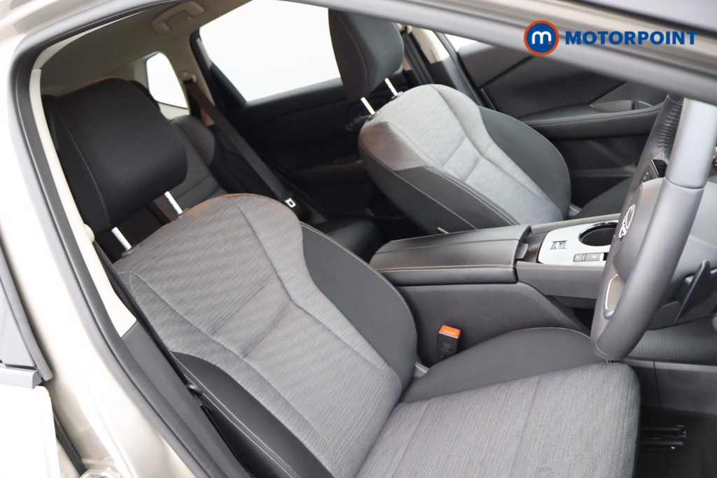 Nissan X-Trail N-Connecta Automatic Petrol-Electric Hybrid SUV - Stock Number (1569968) - 9th supplementary image