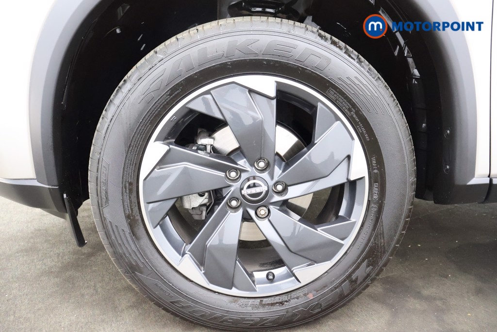 Nissan X-Trail N-Connecta Automatic Petrol-Electric Hybrid SUV - Stock Number (1569968) - 15th supplementary image
