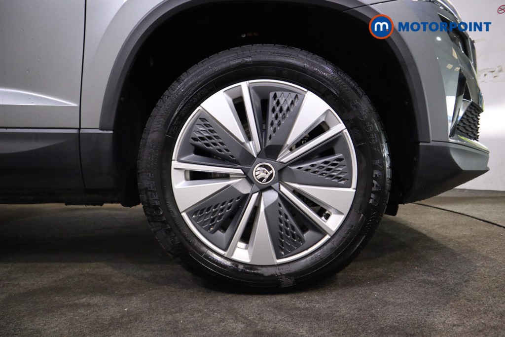 Skoda Karoq Se Drive Manual Petrol SUV - Stock Number (1569976) - 14th supplementary image