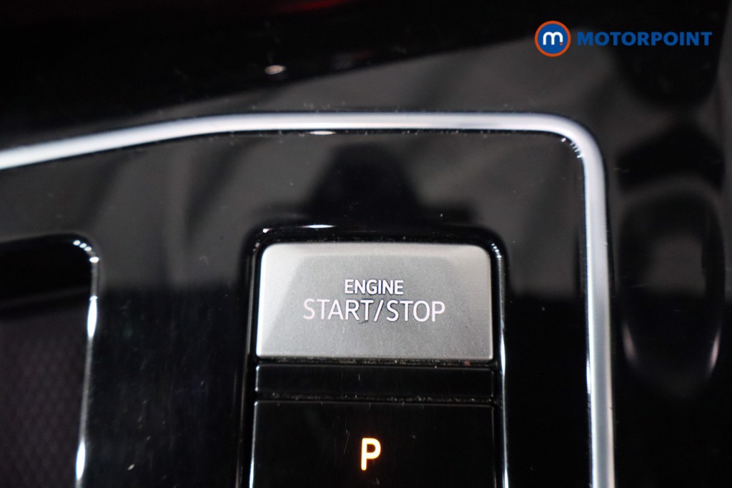 Volkswagen Golf R-Line Automatic Petrol Hatchback - Stock Number (1569984) - 13th supplementary image