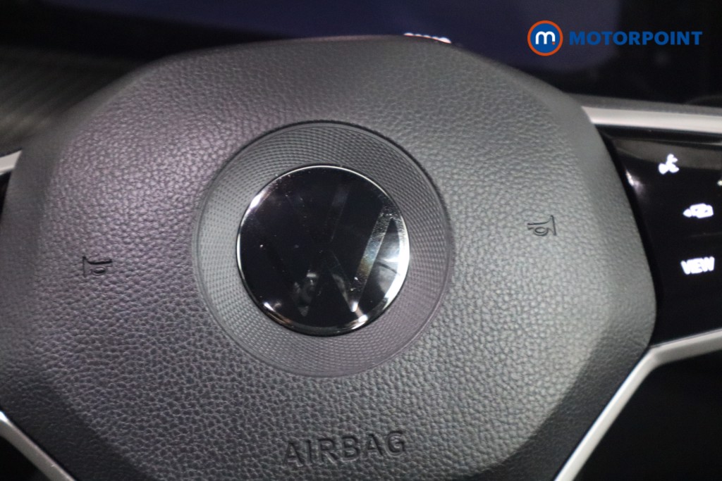 Volkswagen Golf R-Line Automatic Petrol Hatchback - Stock Number (1569984) - 17th supplementary image
