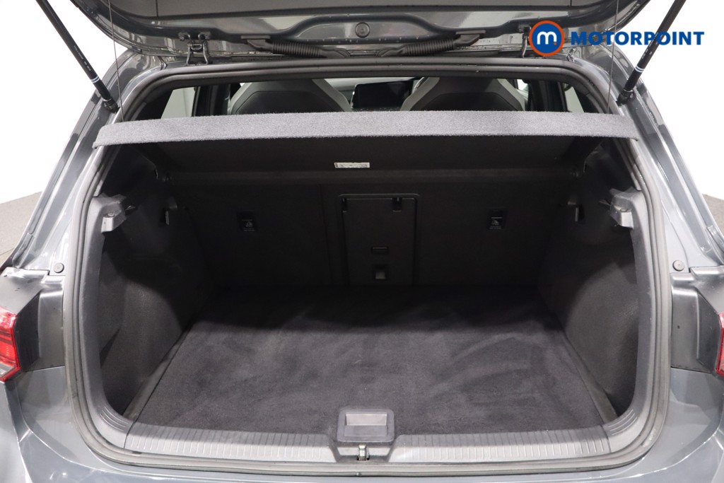 Volkswagen Golf R-Line Automatic Petrol Hatchback - Stock Number (1569984) - 36th supplementary image