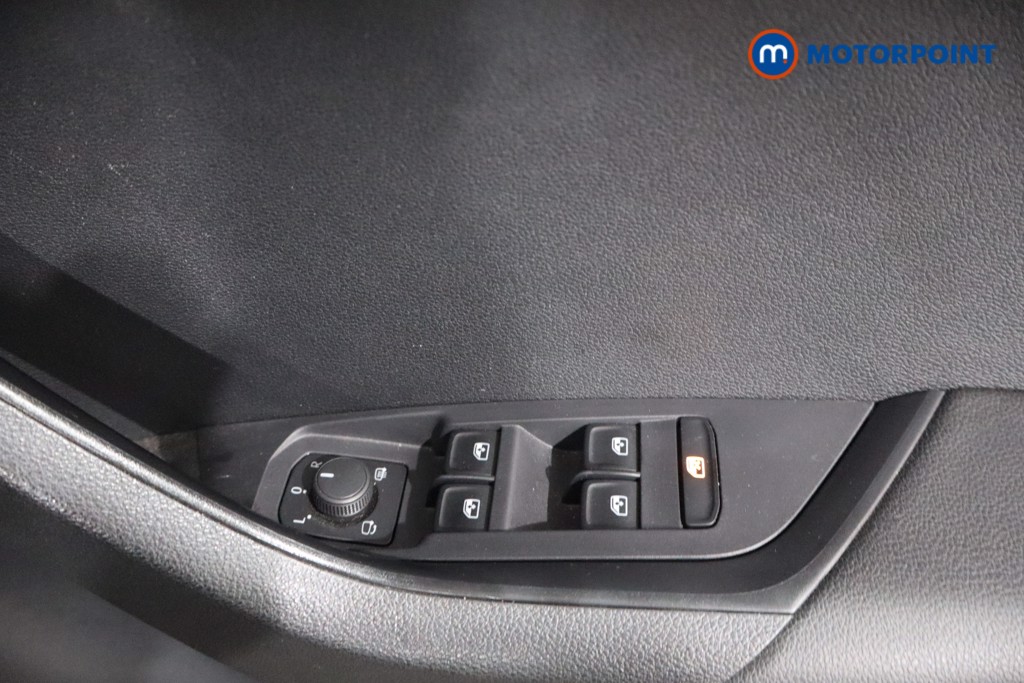 Skoda Karoq Sportline Automatic Petrol SUV - Stock Number (1569997) - 23rd supplementary image