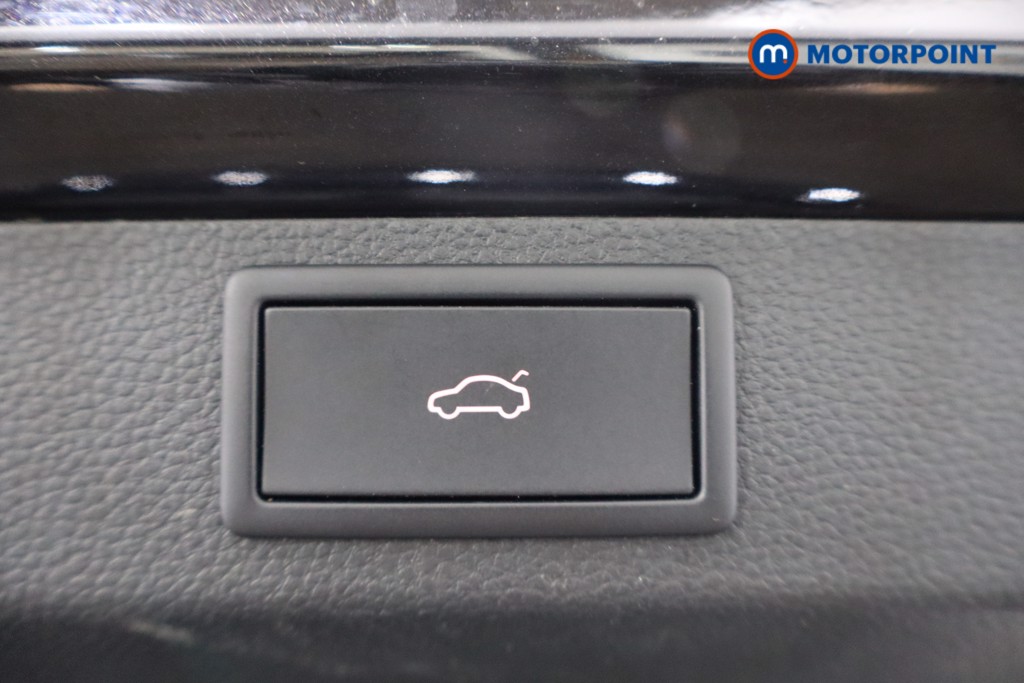 Skoda Karoq Sportline Automatic Petrol SUV - Stock Number (1569997) - 39th supplementary image