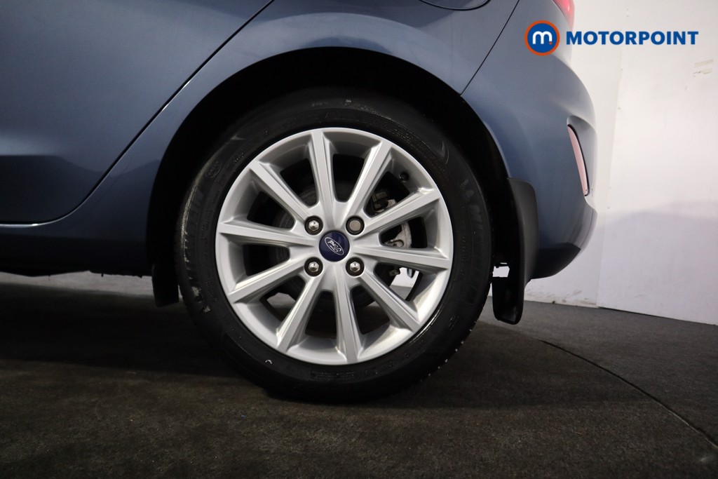 Ford Fiesta Titanium Manual Petrol Hatchback - Stock Number (1570003) - 15th supplementary image