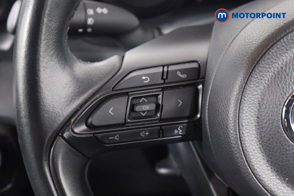Toyota Yaris Dynamic Automatic Petrol-Electric Hybrid Hatchback - Stock Number (1570014) - 7th supplementary image