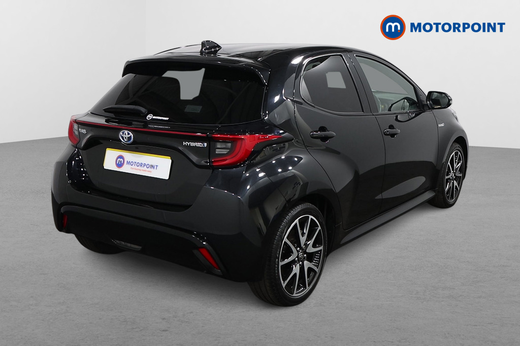 Toyota Yaris Dynamic Automatic Petrol-Electric Hybrid Hatchback - Stock Number (1570014) - Drivers side rear corner