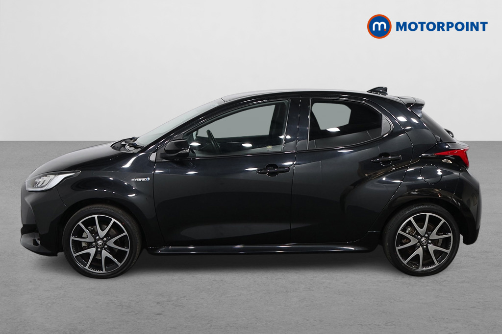 Toyota Yaris Dynamic Automatic Petrol-Electric Hybrid Hatchback - Stock Number (1570014) - Passenger side