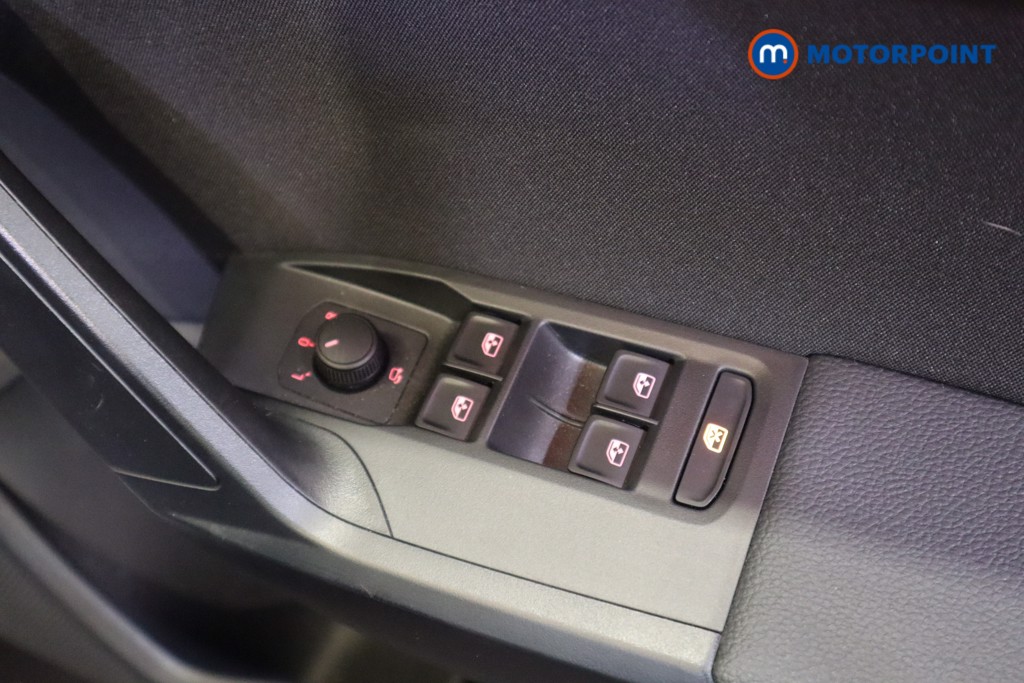 Seat Arona FR Automatic Petrol SUV - Stock Number (1570030) - 9th supplementary image