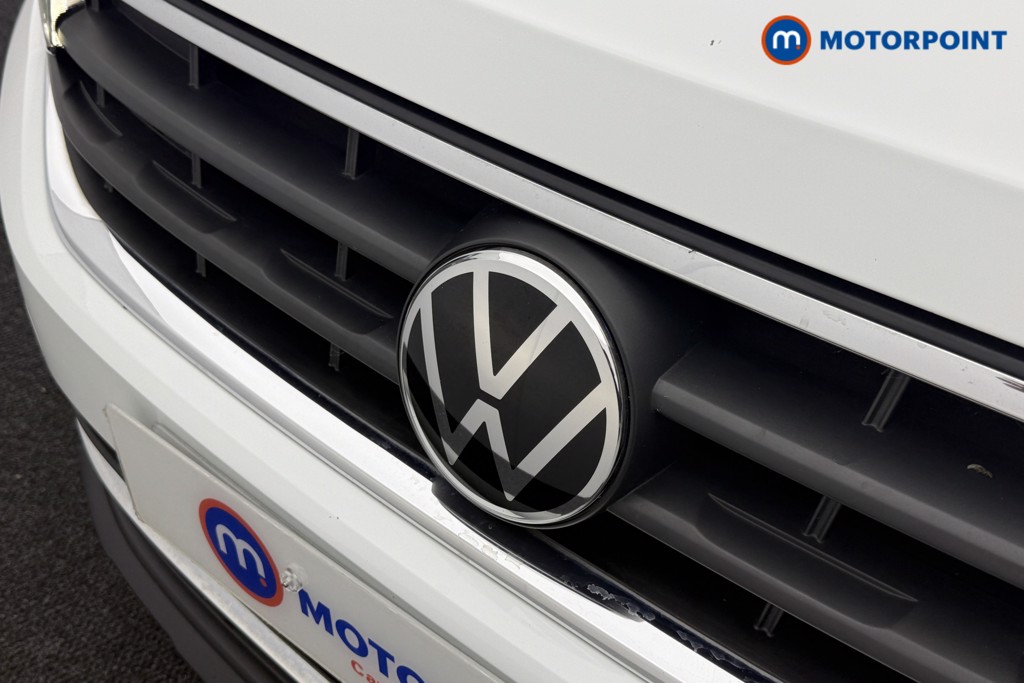 Volkswagen Tiguan Life Manual Petrol SUV - Stock Number (1570139) - 18th supplementary image