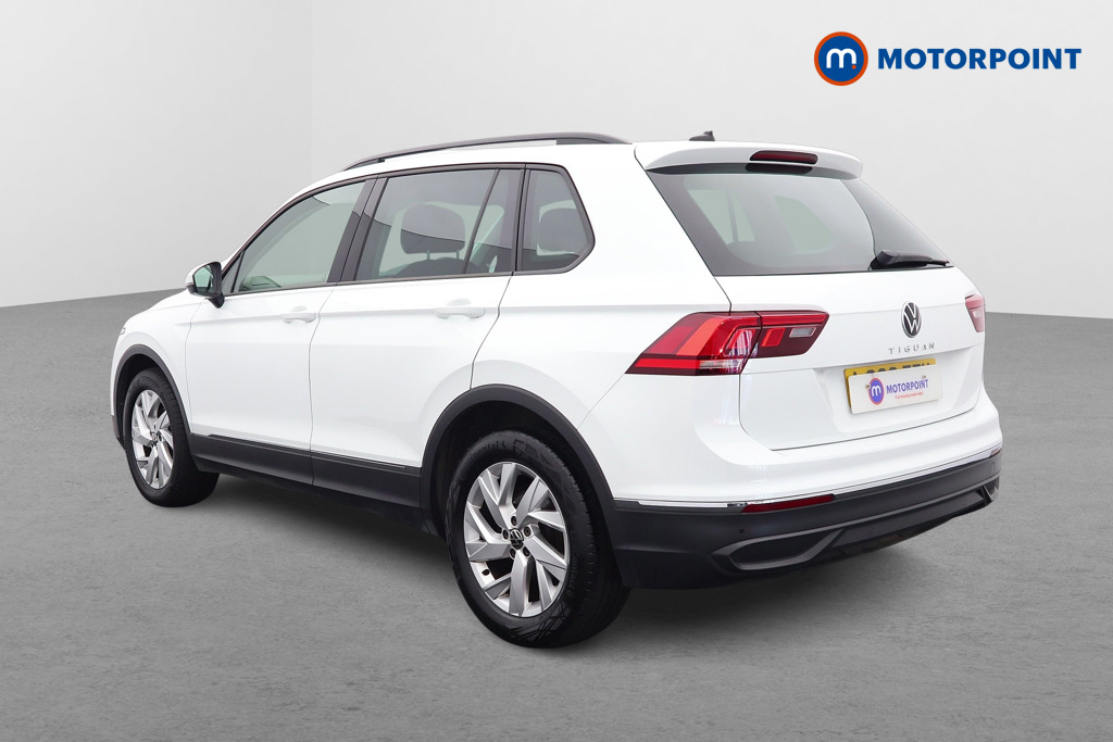Volkswagen Tiguan Life Manual Petrol SUV - Stock Number (1570139) - Passenger side rear corner