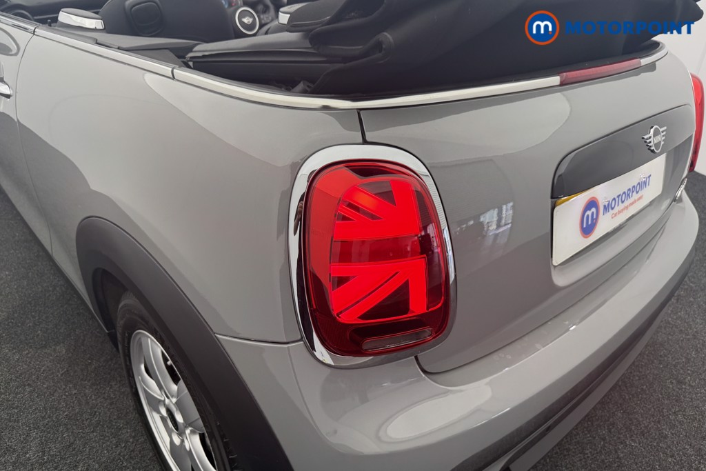 Mini Convertible Cooper Classic Manual Petrol Convertible - Stock Number (1570140) - 20th supplementary image