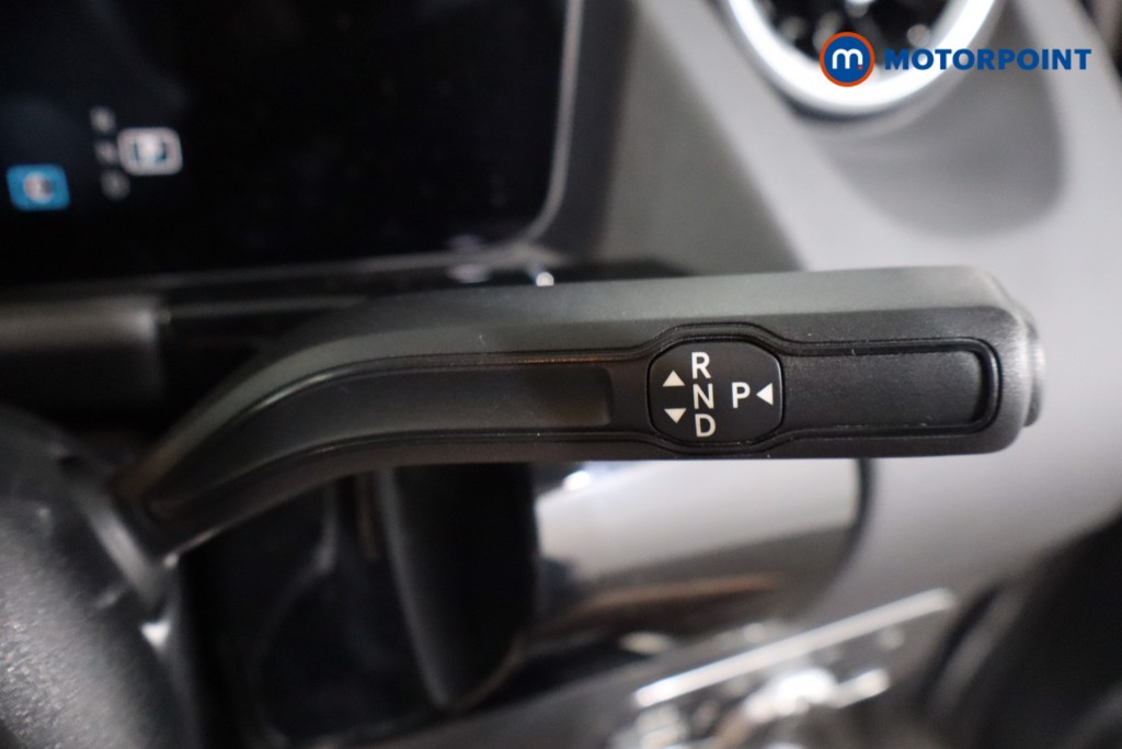 Mercedes-Benz GLA Amg Line Automatic Petrol SUV - Stock Number (1570844) - 14th supplementary image