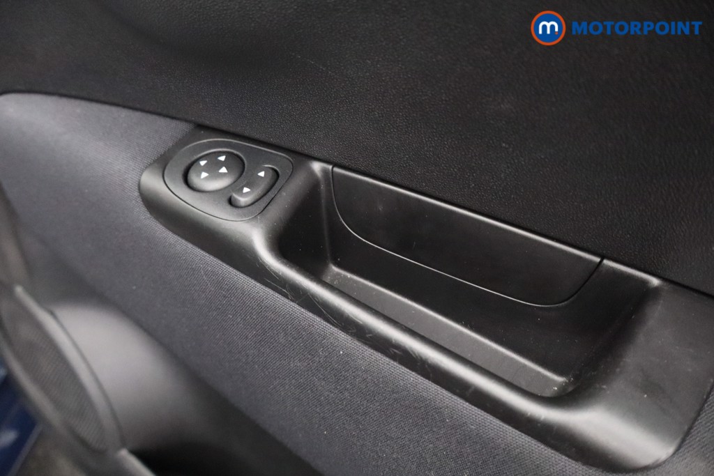 Fiat 500 1.0 Mild Hybrid 3Dr Manual Petrol-Electric Hybrid Hatchback - Stock Number (1571049) - 18th supplementary image