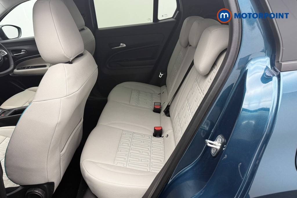 Fiat 600 La Prima Automatic Petrol-Electric Hybrid SUV - Stock Number (1571138) - 2nd supplementary image