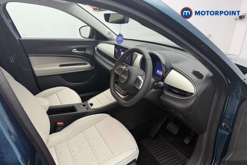 Fiat 600 La Prima Automatic Petrol-Electric Hybrid SUV - Stock Number (1571138) - 3rd supplementary image