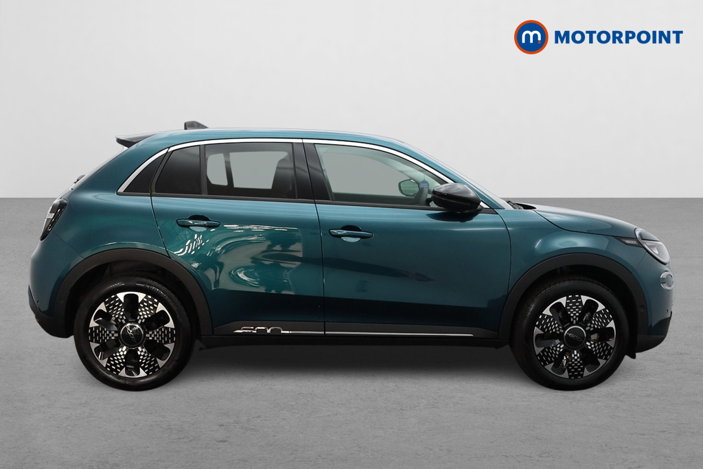 Fiat 600 La Prima Automatic Petrol-Electric Hybrid SUV - Stock Number (1571138) - Drivers side