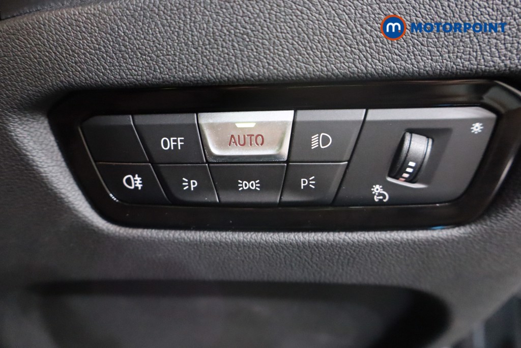 BMW 3 Series M Sport Automatic Petrol Plug-In Hybrid Saloon - Stock Number (1571191) - 17th supplementary image