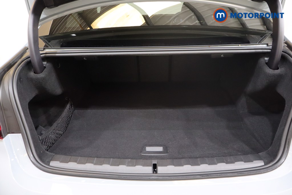 BMW 3 Series M Sport Automatic Petrol Plug-In Hybrid Saloon - Stock Number (1571191) - 25th supplementary image