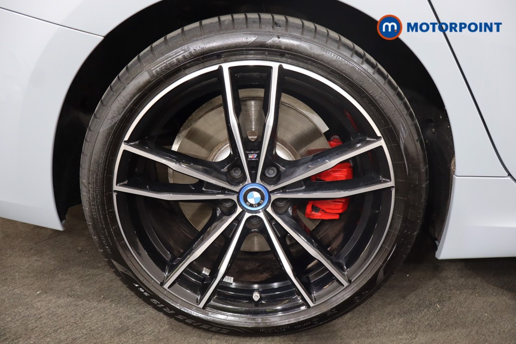BMW 3 Series M Sport Automatic Petrol Plug-In Hybrid Saloon - Stock Number (1571191) - 27th supplementary image