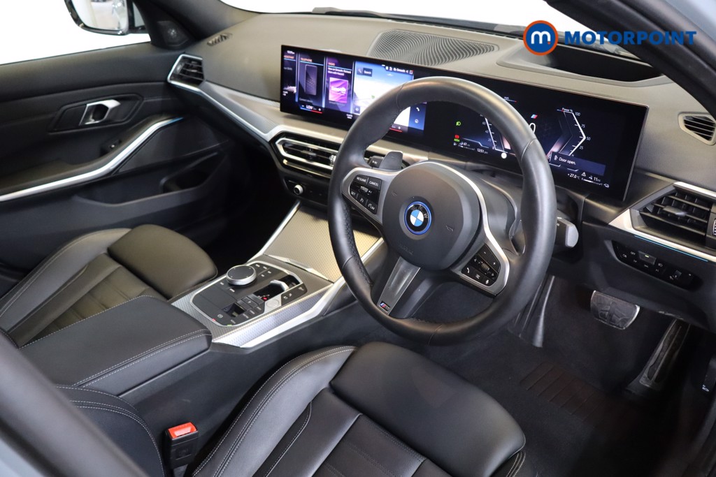 BMW 3 Series M Sport Automatic Petrol Plug-In Hybrid Saloon - Stock Number (1571191) - 1st supplementary image