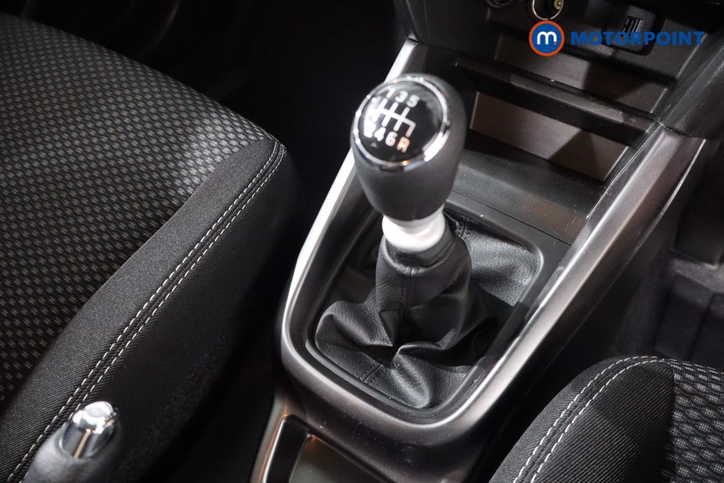 Suzuki Vitara Sz-T Manual Petrol SUV - Stock Number (1571834) - 14th supplementary image