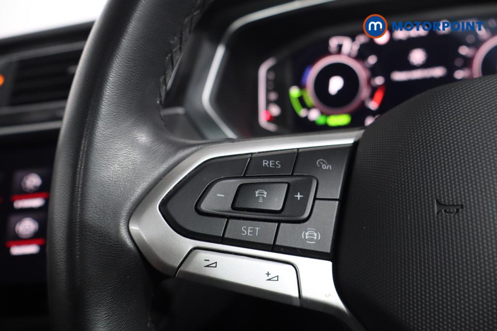Volkswagen Tiguan Elegance Automatic Petrol Plug-In Hybrid SUV - Stock Number (1524362) - 6th supplementary image