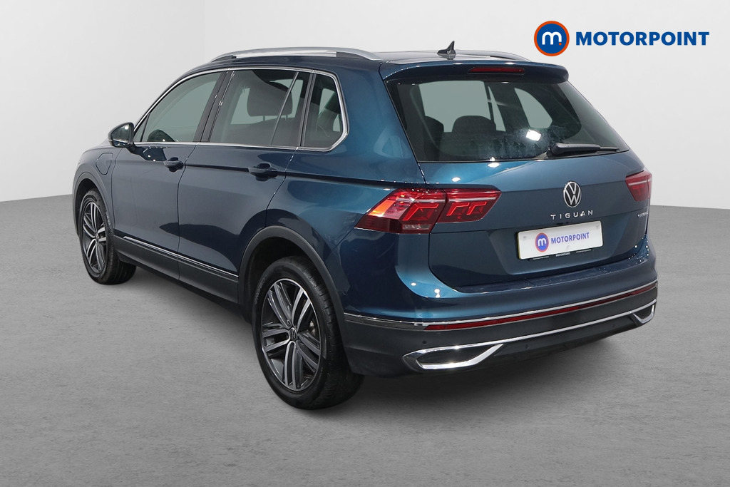 Volkswagen Tiguan Elegance Automatic Petrol Plug-In Hybrid SUV - Stock Number (1524362) - Passenger side rear corner