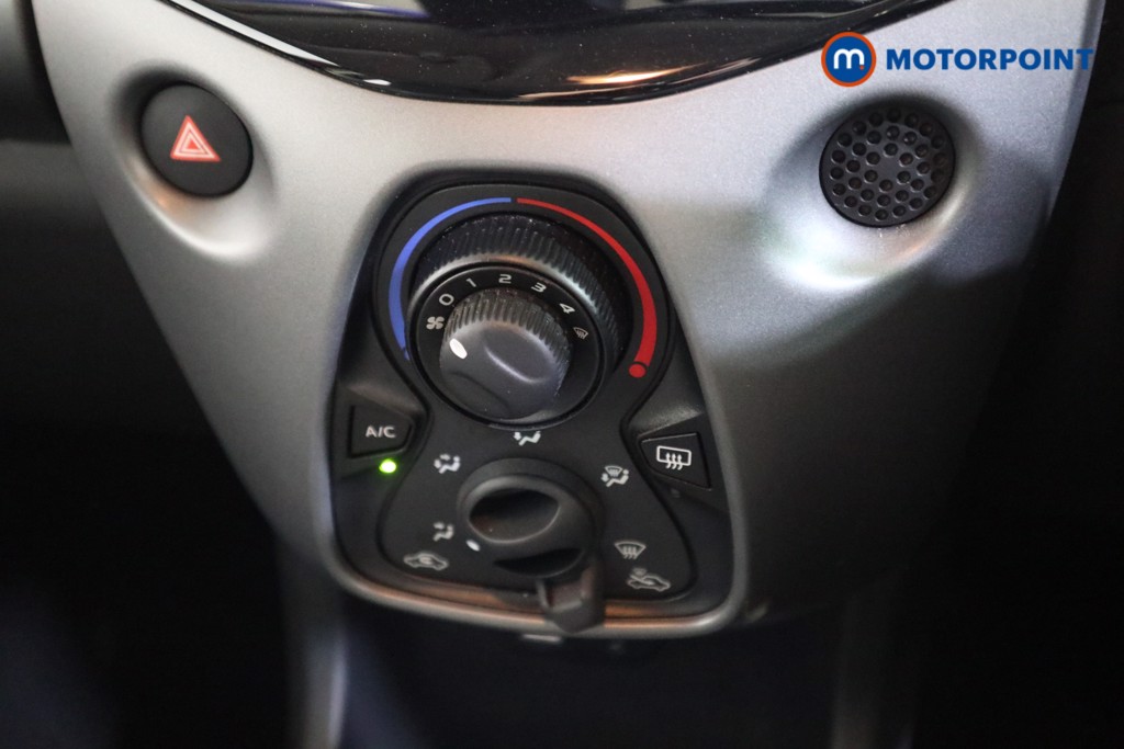 Toyota Aygo X-Play Automatic Petrol Hatchback - Stock Number (1542993) - 7th supplementary image