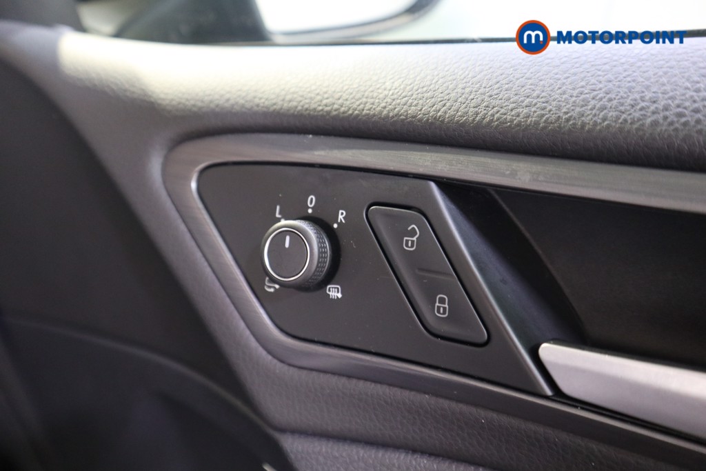 Volkswagen Golf SE Manual Petrol Hatchback - Stock Number (1544760) - 10th supplementary image