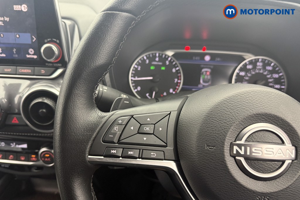 Nissan Juke N-Connecta Automatic Petrol SUV - Stock Number (1545554) - 10th supplementary image