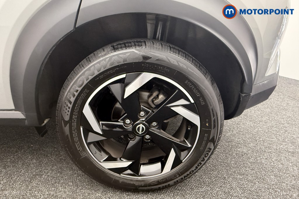 Nissan Juke N-Connecta Automatic Petrol SUV - Stock Number (1545554) - 28th supplementary image