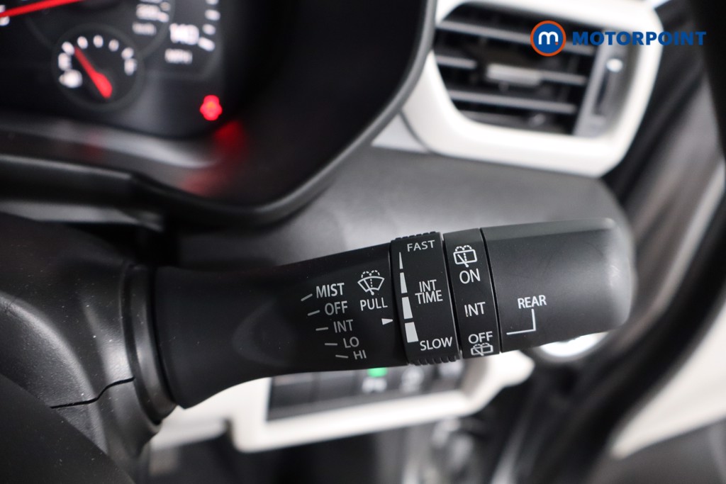 Suzuki Swift Motion Manual Petrol-Electric Hybrid Hatchback - Stock Number (1548915) - 19th supplementary image