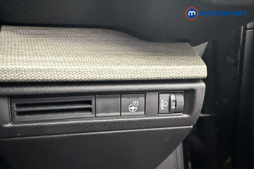 Citroen C5 X Shine Automatic Petrol Hatchback - Stock Number (1556543) - 15th supplementary image