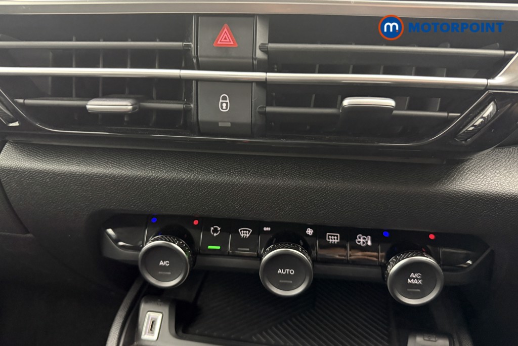 Citroen C4 Sense Manual Petrol Hatchback - Stock Number (1557988) - 9th supplementary image