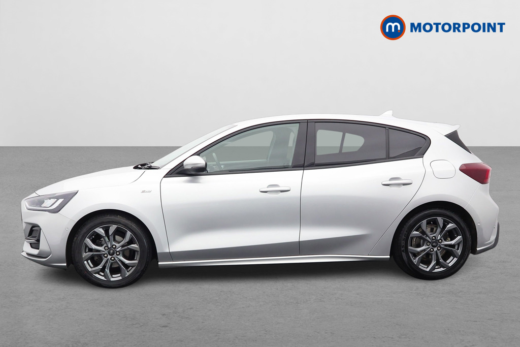 Ford Focus St-Line Manual Petrol Hatchback - Stock Number (1558502) - Passenger side