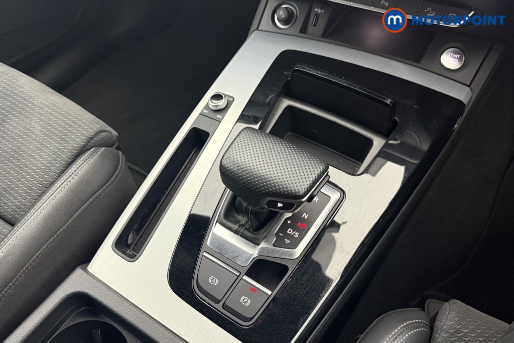 Audi Q5 S Line Automatic Diesel SUV - Stock Number (1559710) - 4th supplementary image