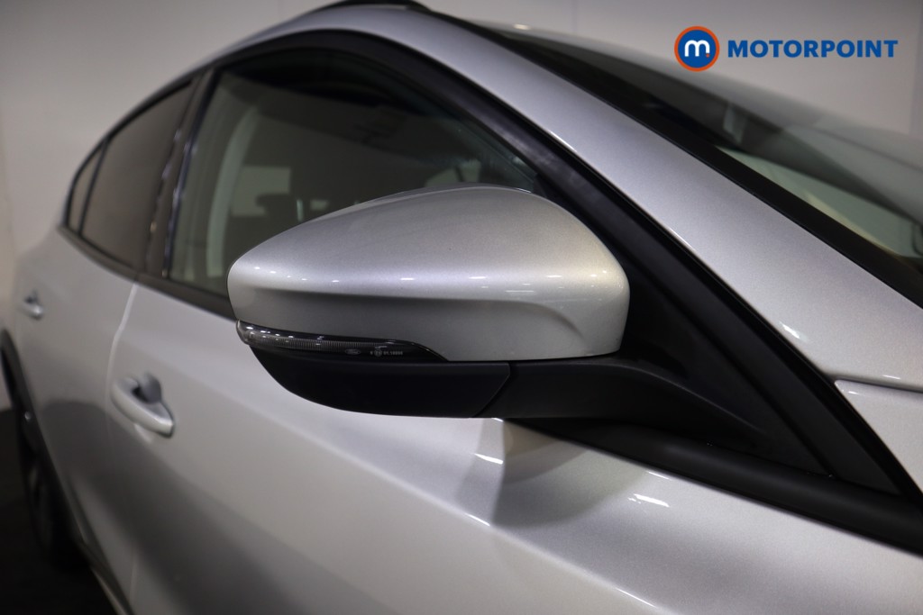 Ford Focus Active Manual Petrol Hatchback - Stock Number (1560283) - 21st supplementary image