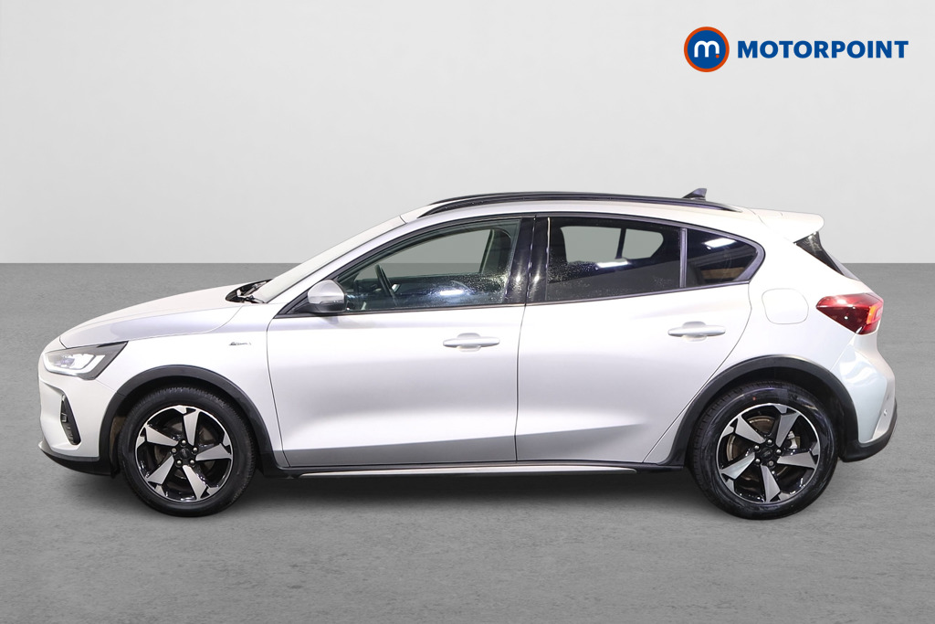 Ford Focus Active Manual Petrol Hatchback - Stock Number (1560283) - Passenger side