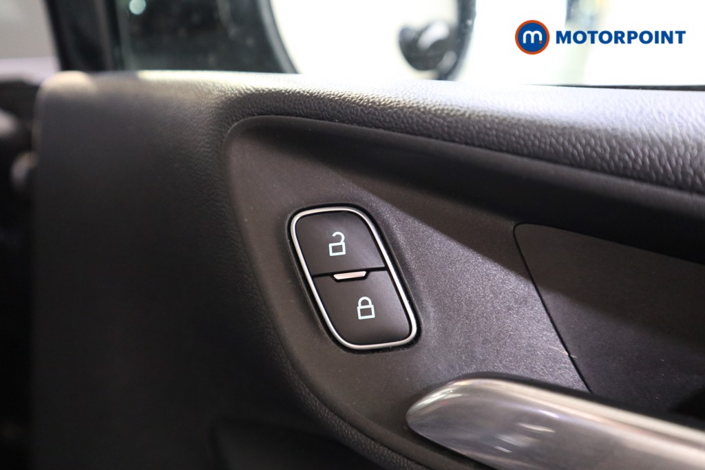 Ford Fiesta St-Line Manual Petrol Hatchback - Stock Number (1560749) - 11th supplementary image