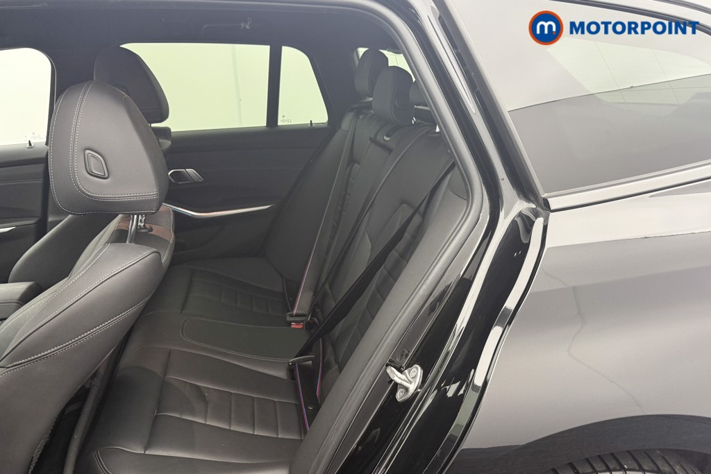 BMW 3 Series M Sport Automatic Petrol Plug-In Hybrid Estate - Stock Number (1560988) - 21st supplementary image